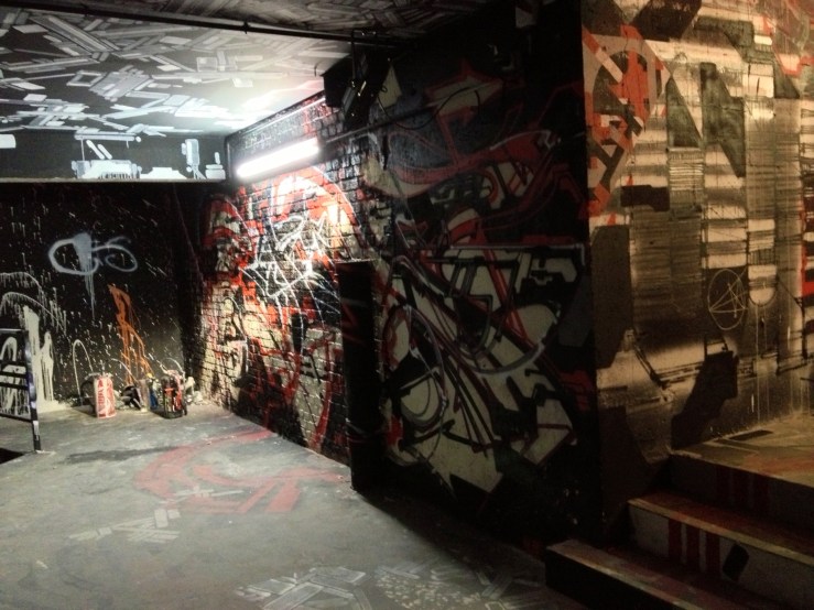 Palais de Tokyo graffiti bis